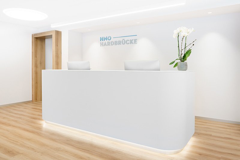 HNO Praxis Hardbrücke Zürich West empfang